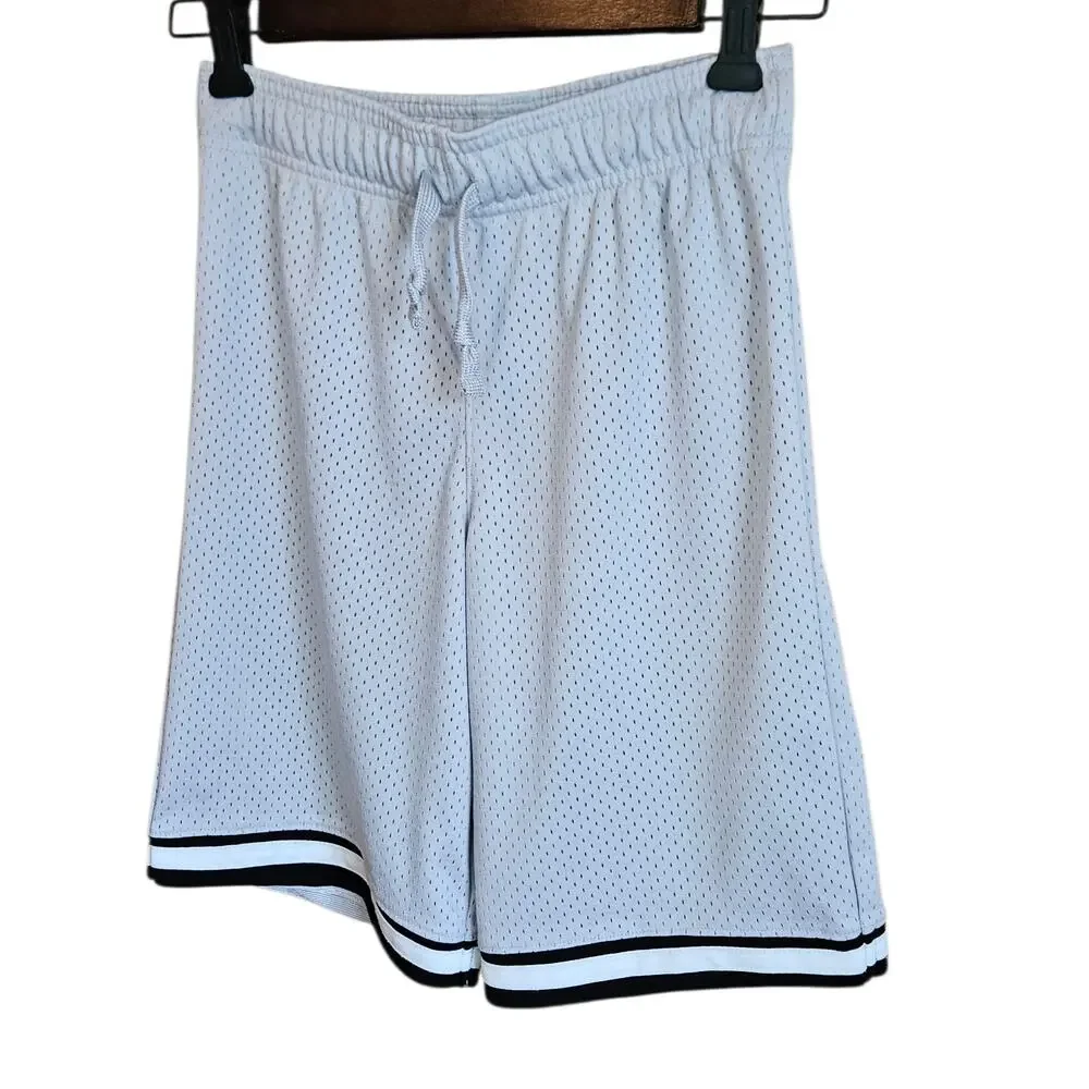 OshKosh B'gosh Boys Size 10 Grey Mesh Athletic Basketball Shorts Striped Hem